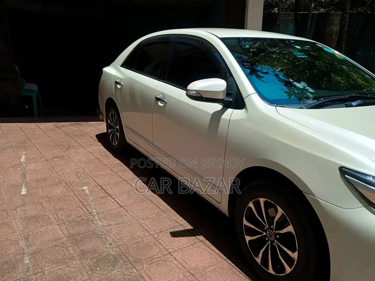Toyota Premio 2017 White