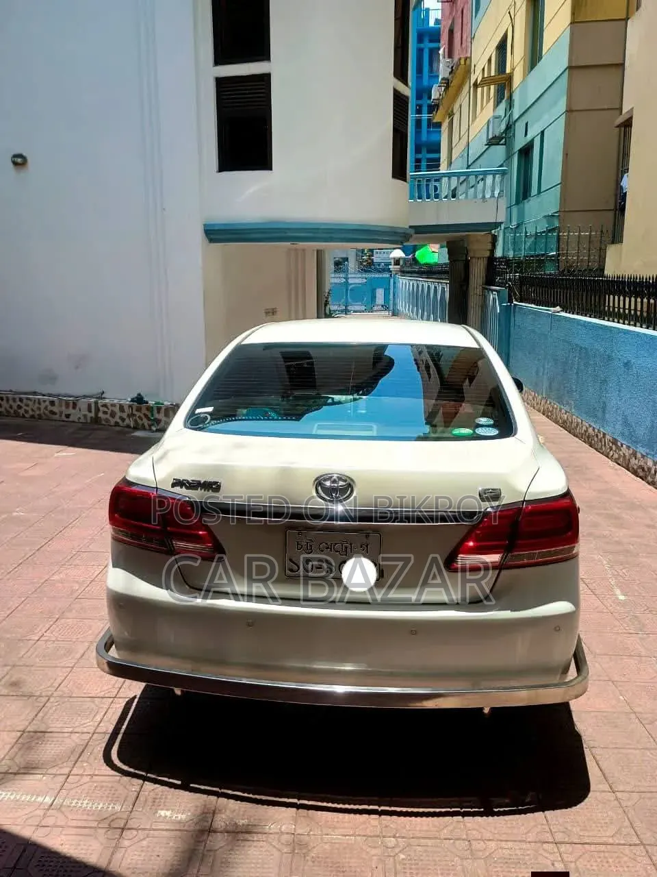 Toyota Premio 2017 White