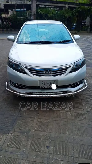 টয়োটা অ্যালিয়ন ২০১২ হোয়াইট