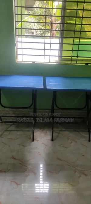 প্লাস্টিকের ৩টা ফোল্ডিং টেবিল বিক্রি হবে