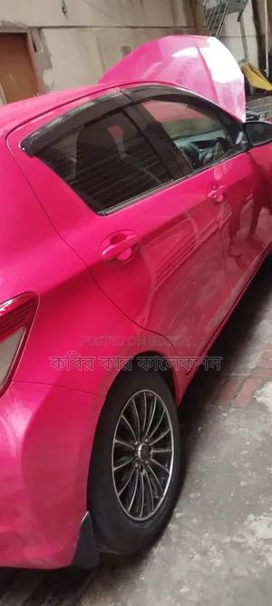Toyota Vitz 2011
