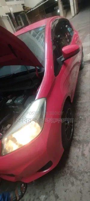 Toyota Vitz 2011
