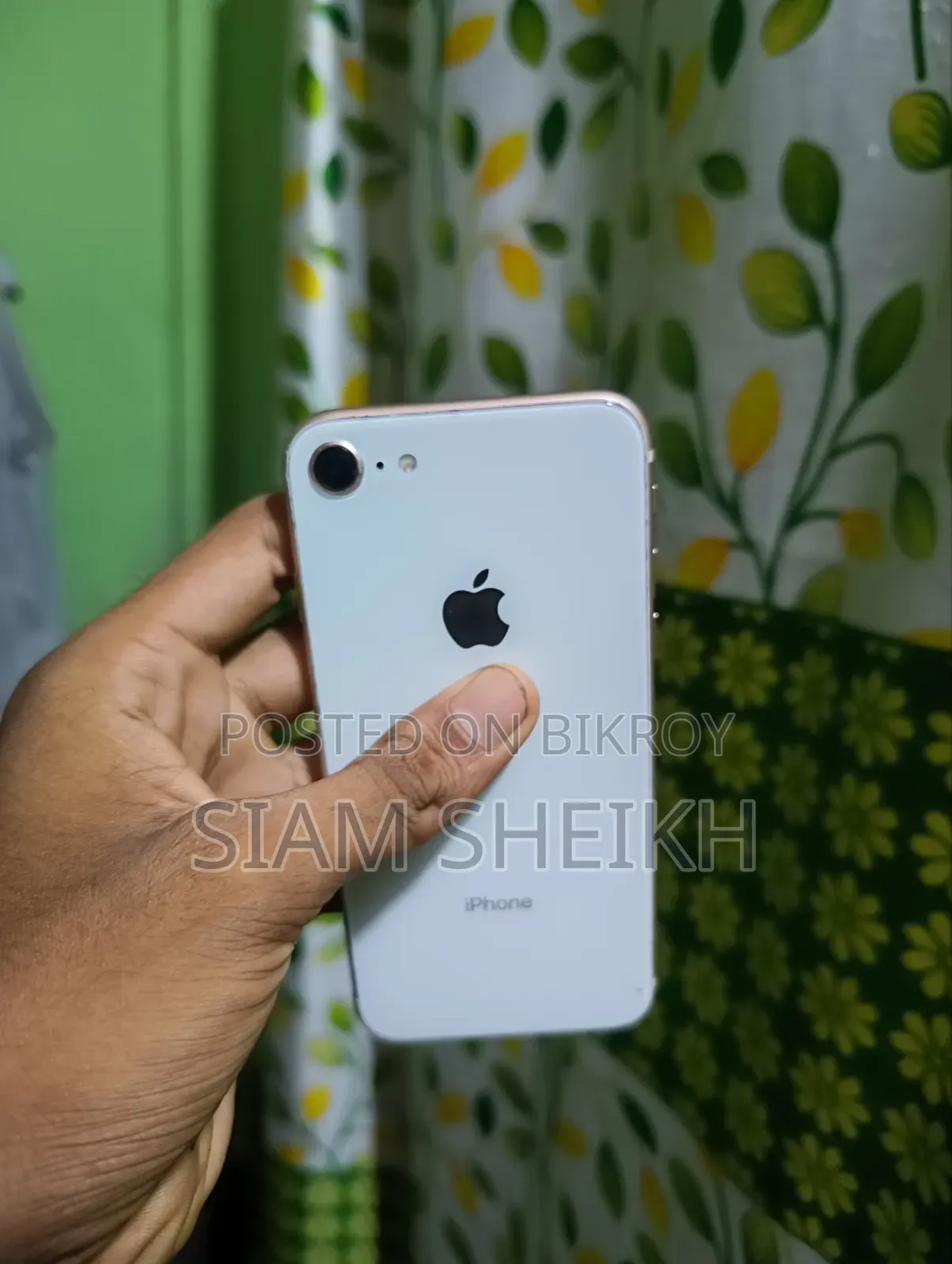 Apple iPhone 8 64 GB White