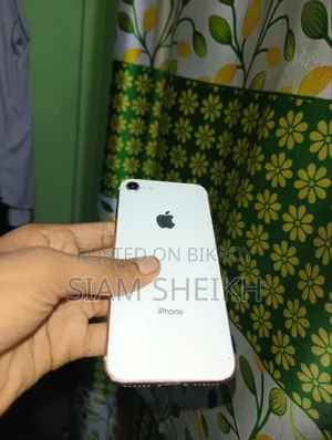 Apple iPhone 8 64 GB White