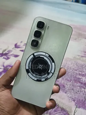 Infinix Hot 60i 128 GB Silver