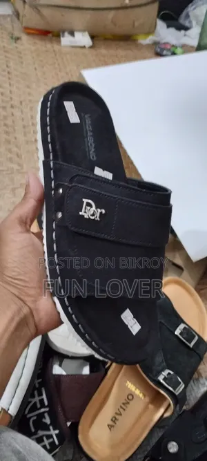 New Stylish Slipper