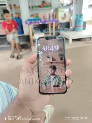Apple iPhone 13 256 GB Green