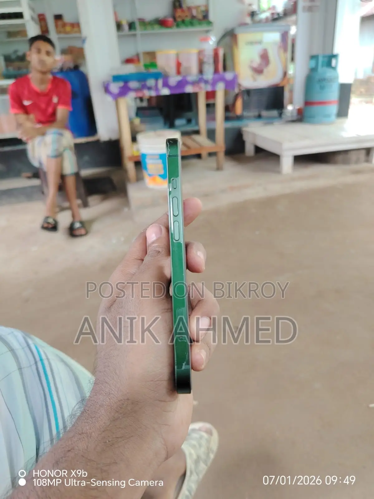 Apple iPhone 13 256 GB Green
