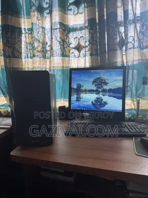 Desktop Computer 8GB Intel Core I3 SSD 128GB