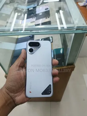 Tecno Pova Curve 2 256 GB Silver