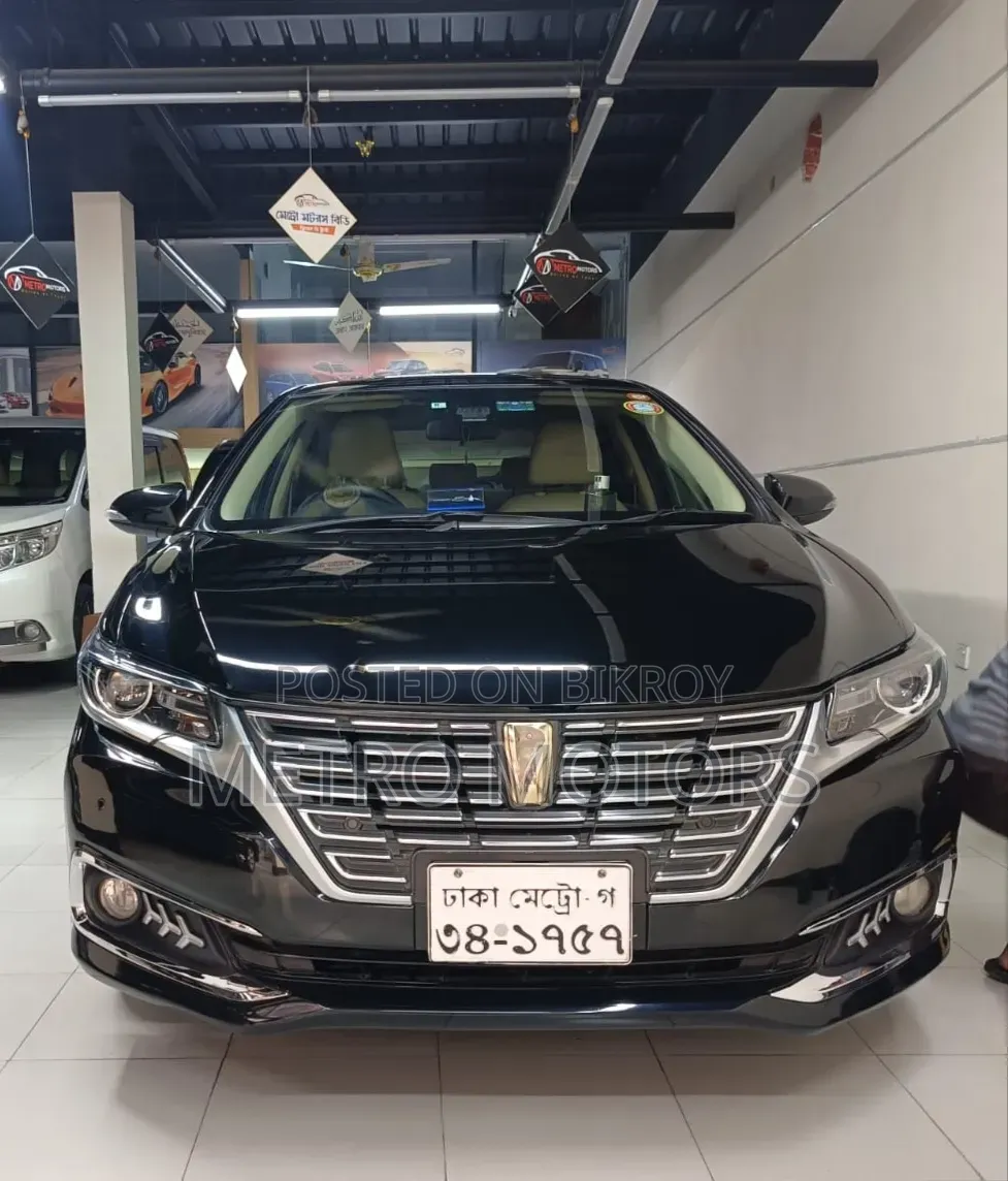 Toyota Premio 2017 Black