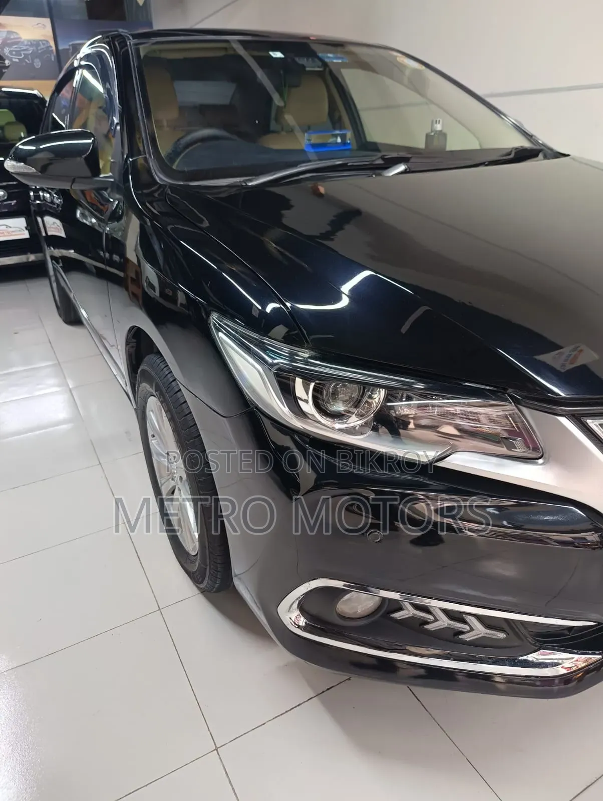 Toyota Premio 2017 Black