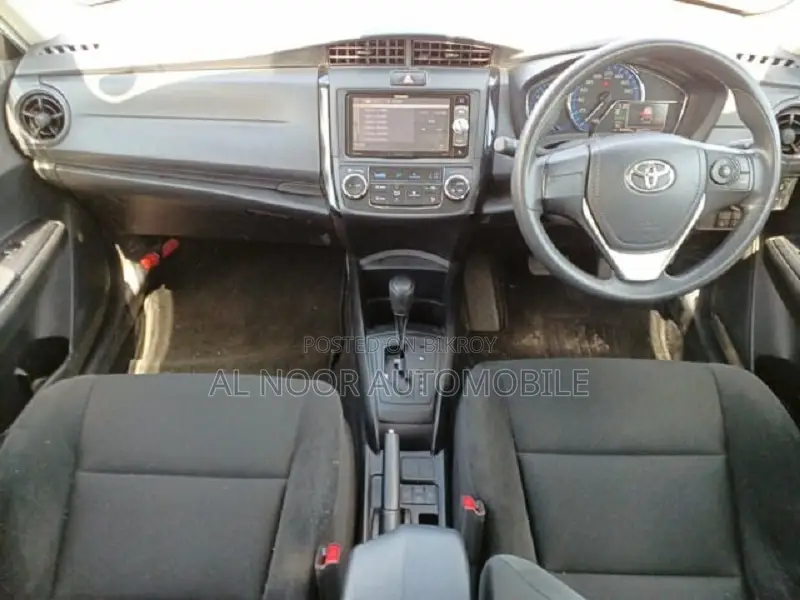 Toyota Axio 2021 Pearl