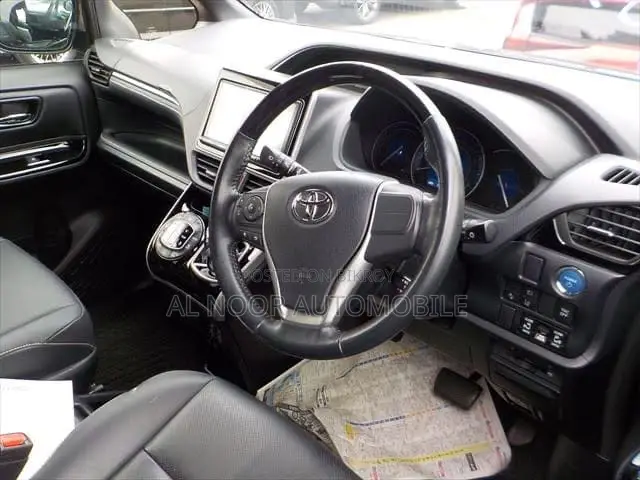 Toyota Esquire 2021 Black