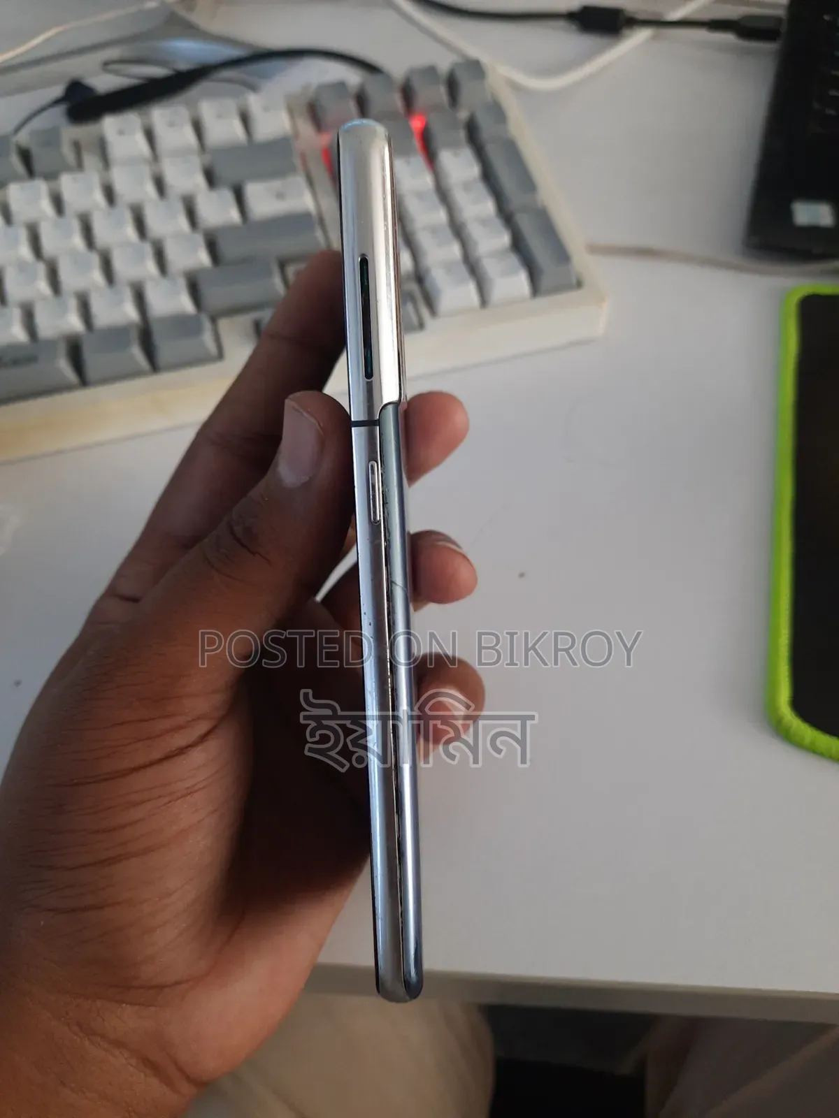 স্যামসাং গ্যালাক্সি এস২১ ৫জি ১২৮ জিবি নীল