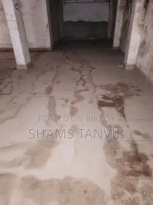 ১০০০ বর্গফুট ওয়্যারহাউস / গোডাউন বিক্রয়ের জন্য, ৬০ ফিট এর কাছে, মিরপুর ২