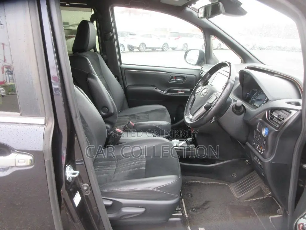 Toyota Esquire 2021 Black