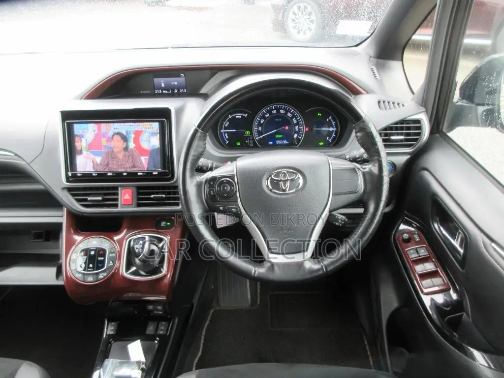 Toyota Esquire 2021 Black
