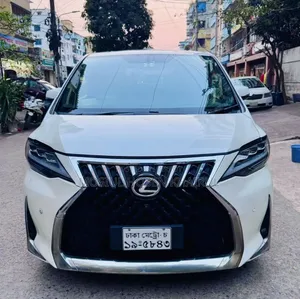 টয়োটা আলফার্ড ২.৪ হাইব্রিড এডব্লিউডি ২০১৫ পার্ল