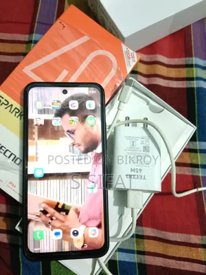 টেকনো স্পার্ক ৪০ ১২৮ জিবি কালো