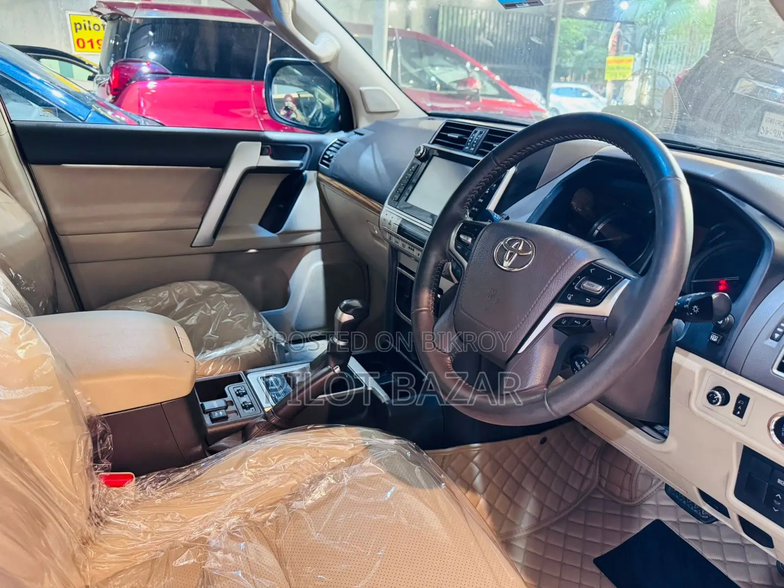 Toyota Land Cruiser Prado 4.0 Petrol TX 2018 Pearl