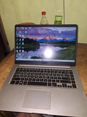 Laptop Asus VivoBook S15 S510UA 8GB Intel Core I3 SSD 128GB