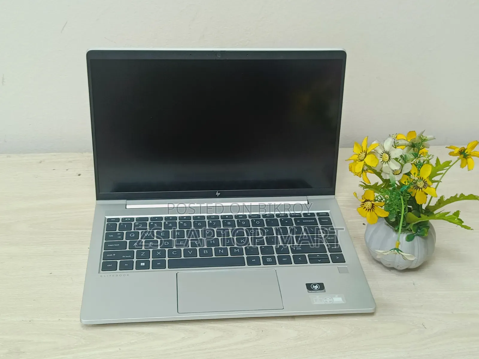 Laptop HP EliteBook 645 G9 8GB AMD Ryzen 5 SSD 512GB