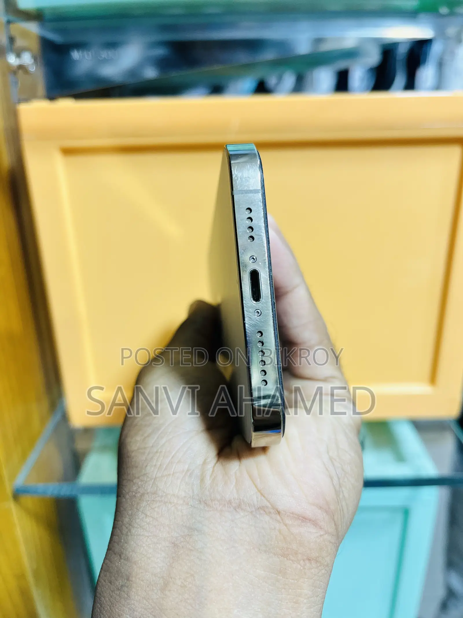 অ্যাপল আইফোন ১৩ প্রো ম্যাক্স ১২৮ জিবি রোজ গোল্ড