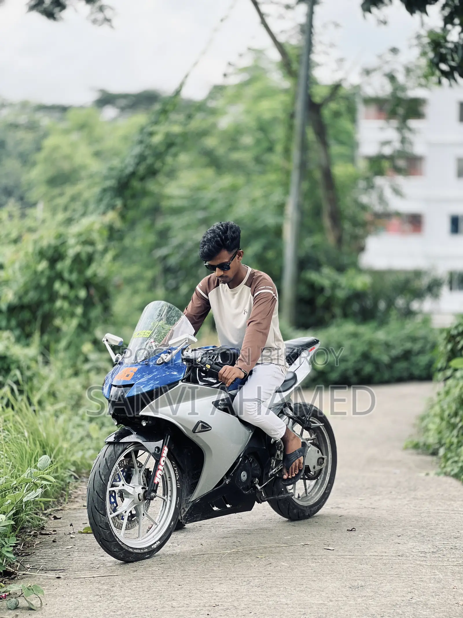অ্যাপল আইফোন ১৩ প্রো ম্যাক্স ১২৮ জিবি রোজ গোল্ড