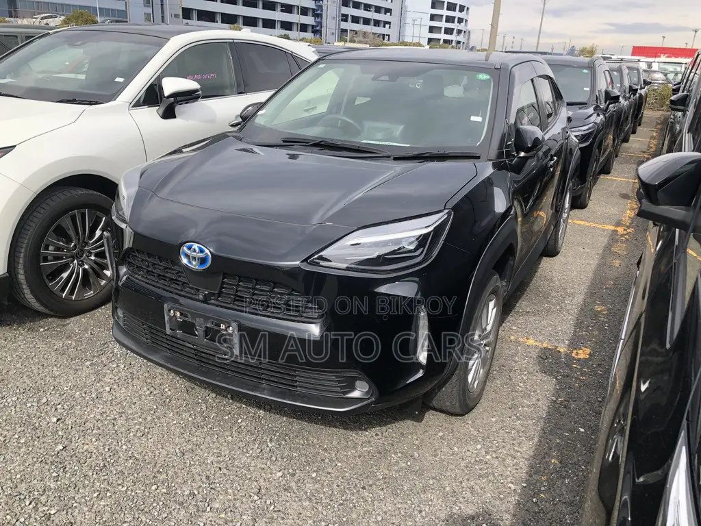 Toyota Yaris Cross 1.5 Hybrid FWD 2021 Black