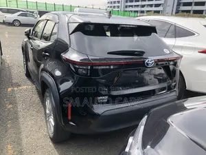 Toyota Yaris Cross 1.5 Hybrid FWD 2021 Black