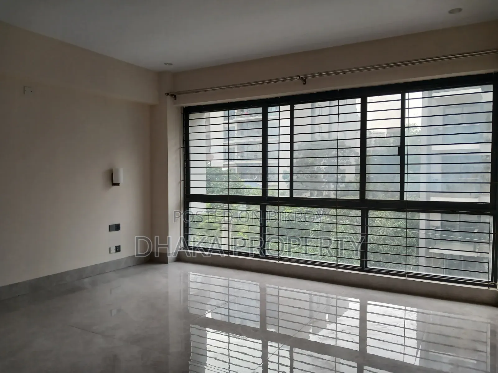 4 Bedroom Apartment in Suvastu, Baridhara for sale