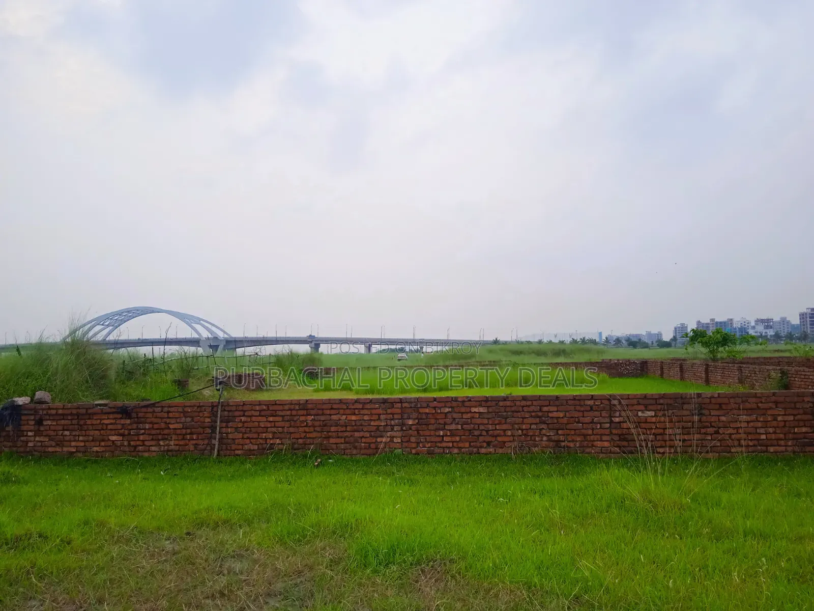 বসুন্ধরা P ব্লকে ৫ কাঠার সাউথ-ওয়েস্ট কর্নার প্লট বিক্রয়