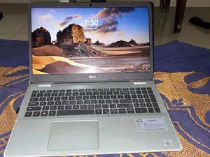 Laptop Dell Inspiron 15 12GB Intel Core I3 HDD+SSD 1T