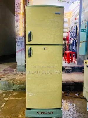 Singer 12 CFT Refrigerator