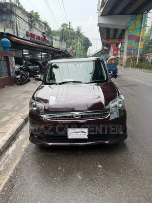Toyota Corolla Rumion 2012 Brown