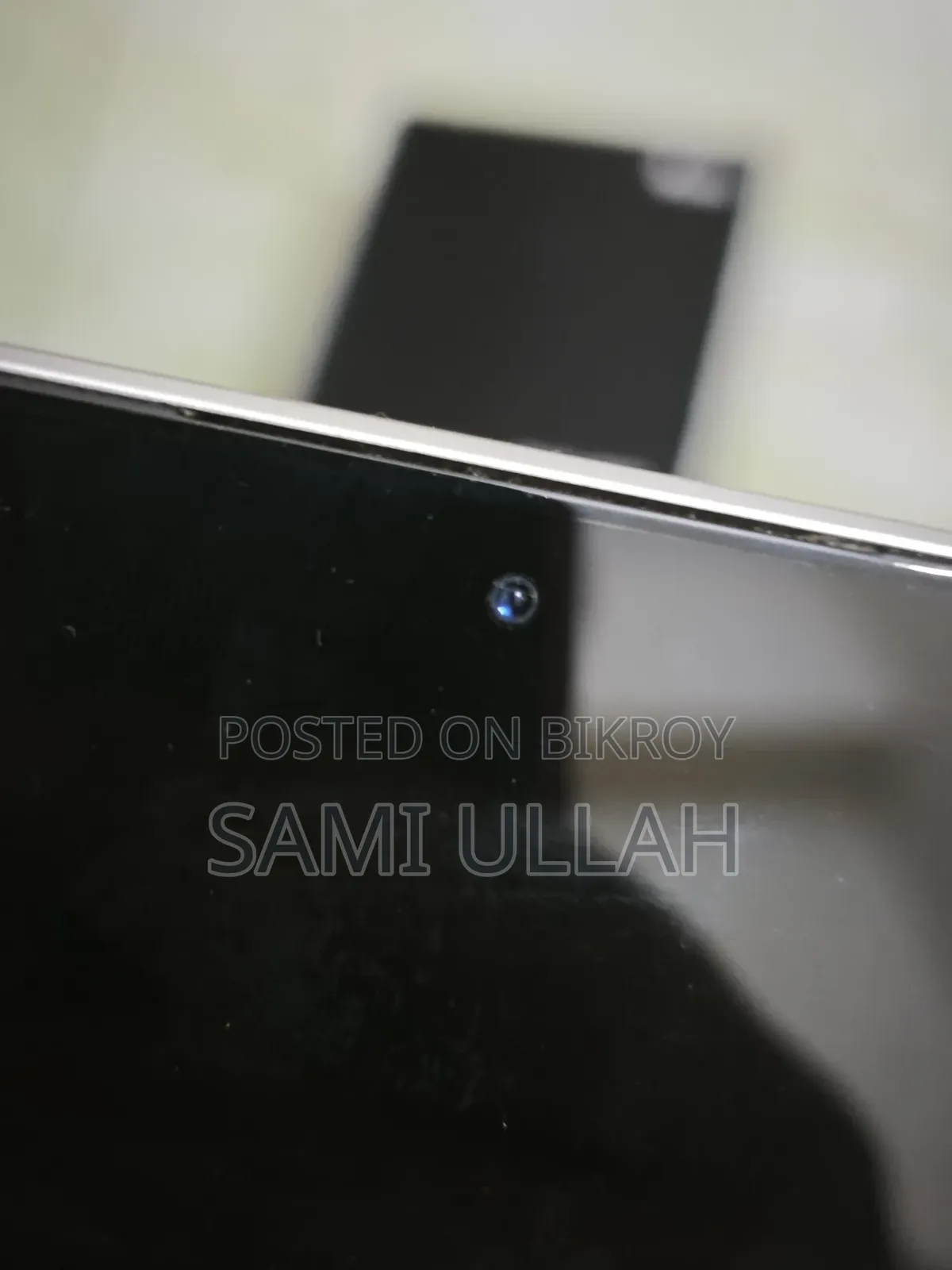 iQOO 256 GB White