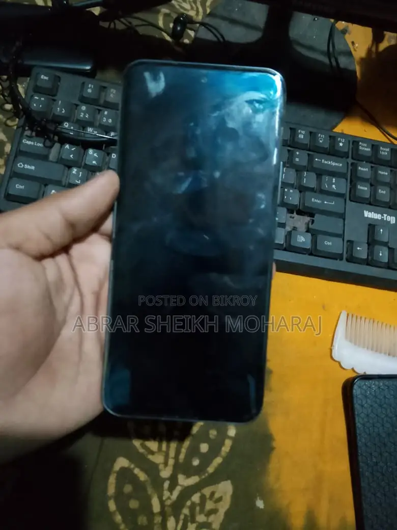 ইনফিনিক্স হট ৬০ প্রো+ ১২৮ জিবি কালো