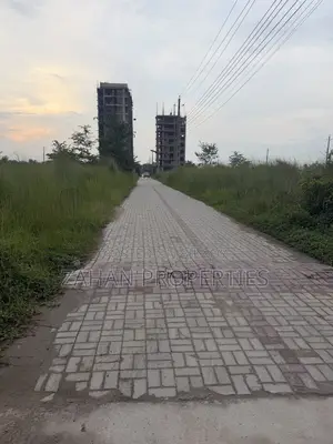 M Block 05 Kata Plot Sell. Bashundhura Residential Area.
