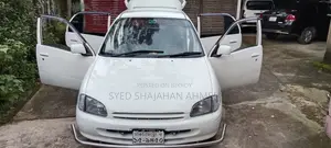 Toyota Starlet 1999 White
