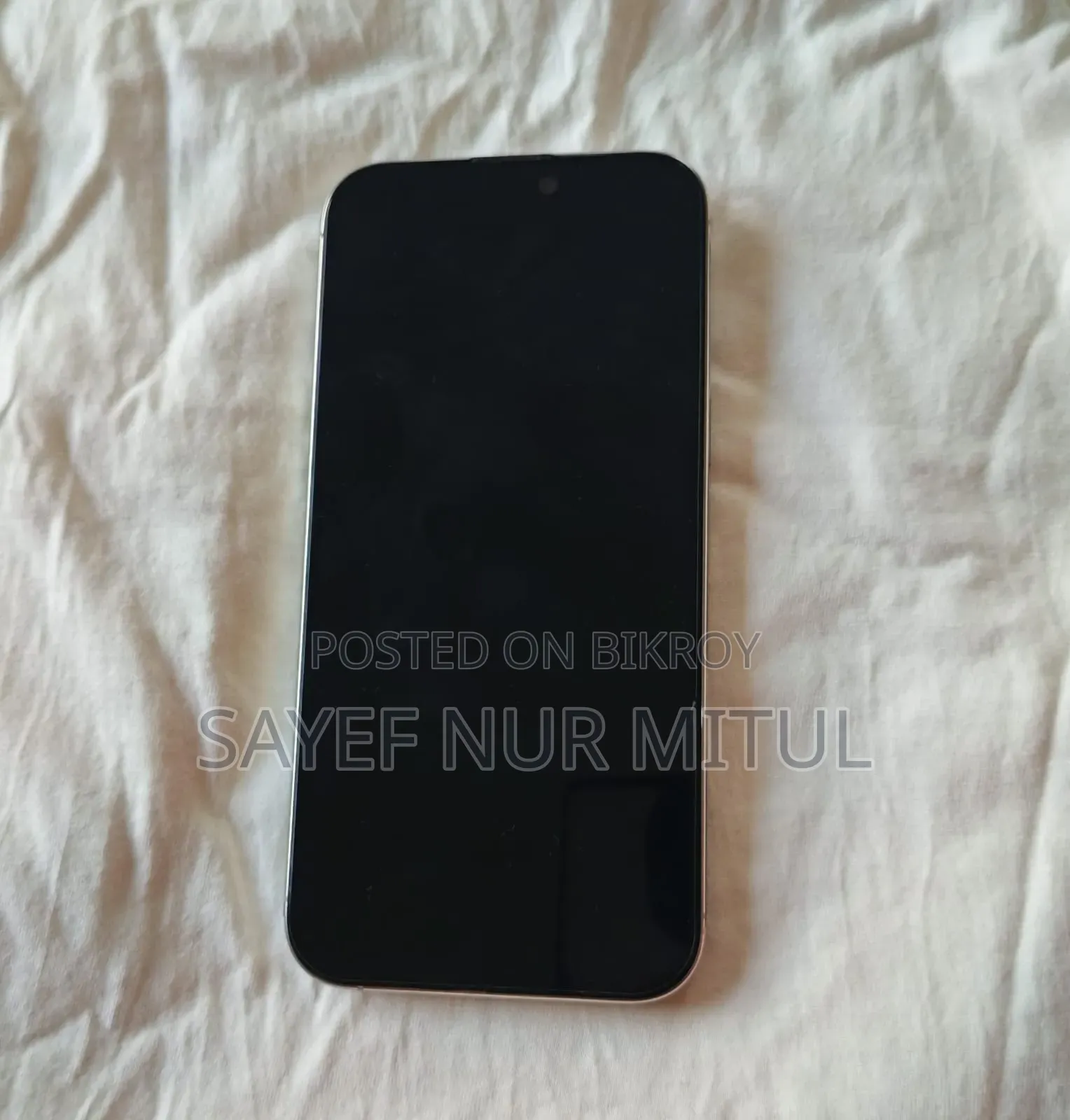 অ্যাপল আইফোন ১৬ প্রো ম্যাক্স ২৫৬ জিবি হোয়াইট