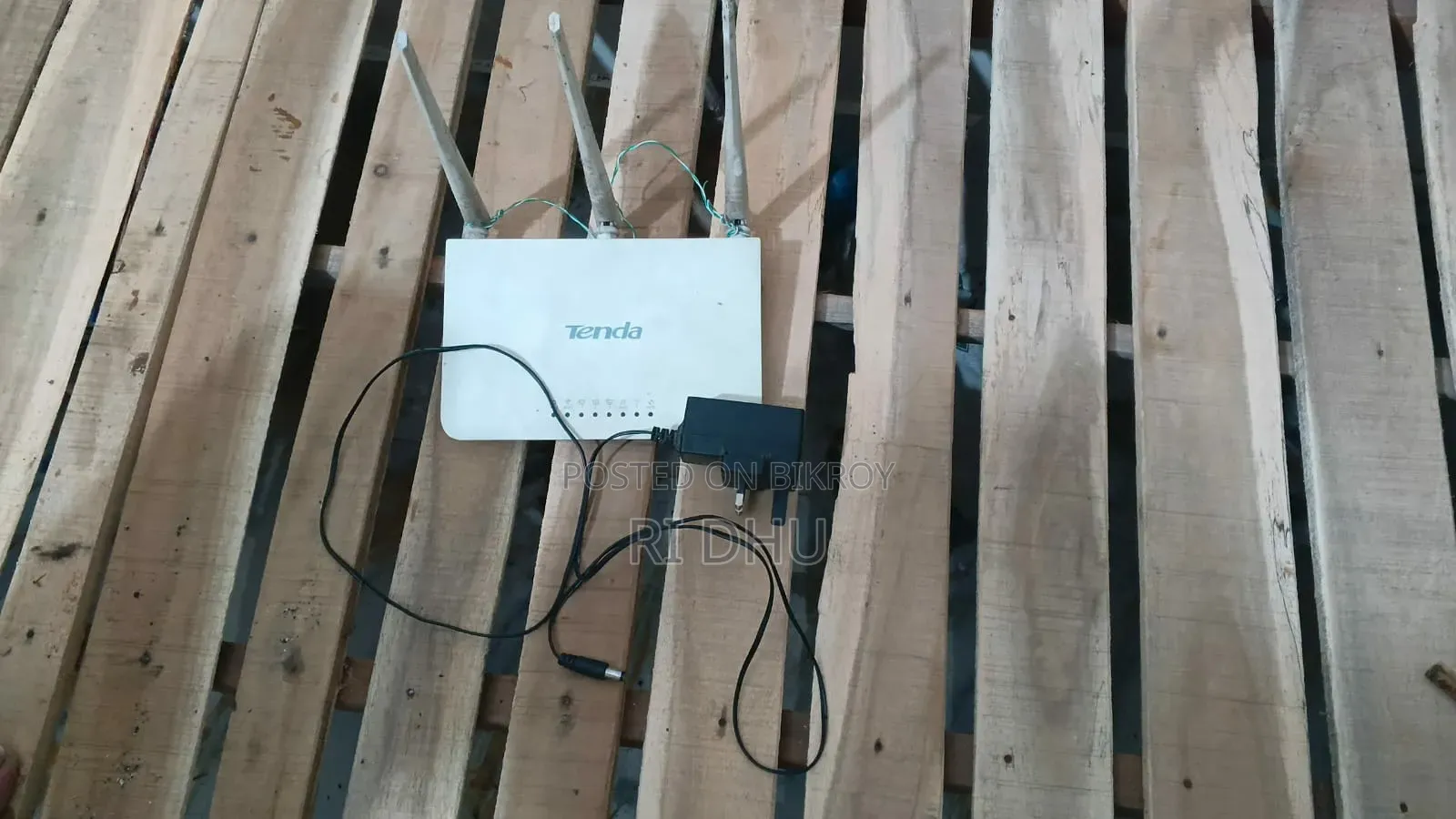 Tenda Router/Urgent Sell