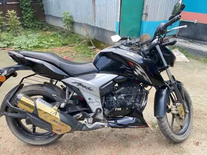 TVS Apache 160 4V 2022 Black