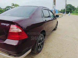 Toyota Corolla 2004 Maroon