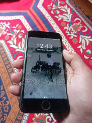 Apple iPhone 7 32 GB Black