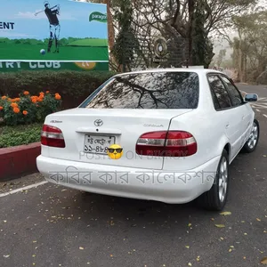 Toyota Corolla 1999 White