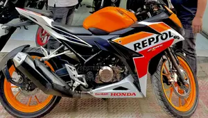 হোন্ডা সিবিআর ২০২২ অরেঞ্জ