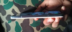 স্যামসাং গ্যালাক্সি এস২১ ৫জি ১২৮ জিবি পিঙ্ক