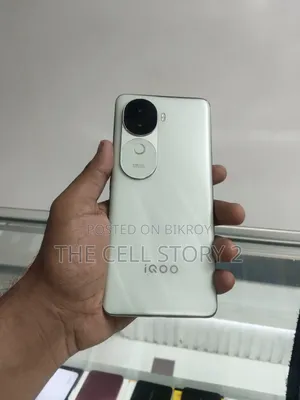 আইকিউওও জেড ৯ ১২৮ জিবি গ্রিন