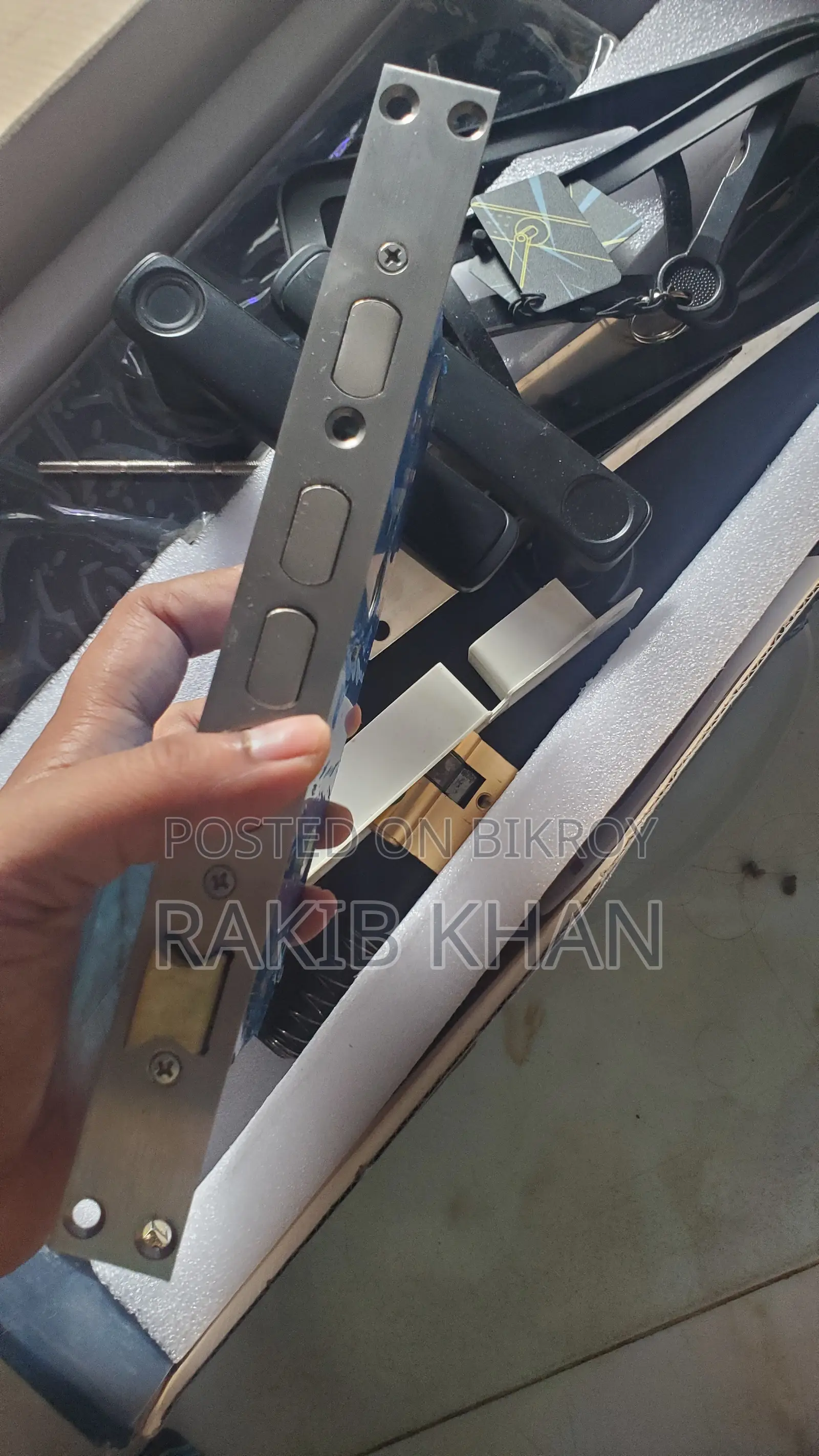 ফিঙ্গারপ্রিন্ট ডোর লক জাইম্যাক